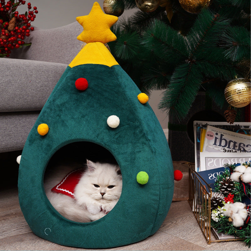 Christmas Tree Cat Kennel